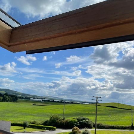 Grianan View Loft Apartment Rockstown ภายนอก รูปภาพ