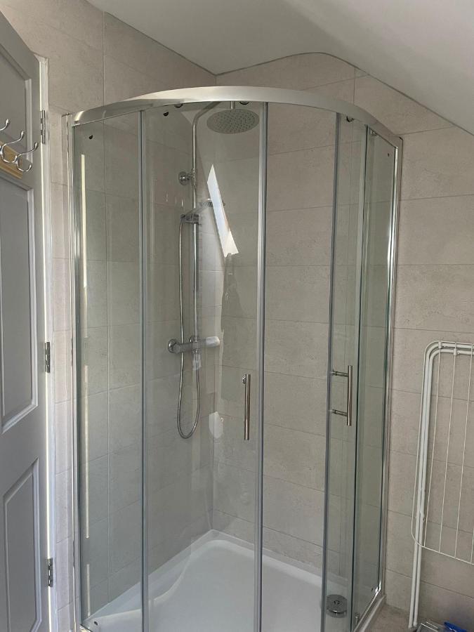 Grianan View Loft Apartment Rockstown ภายนอก รูปภาพ