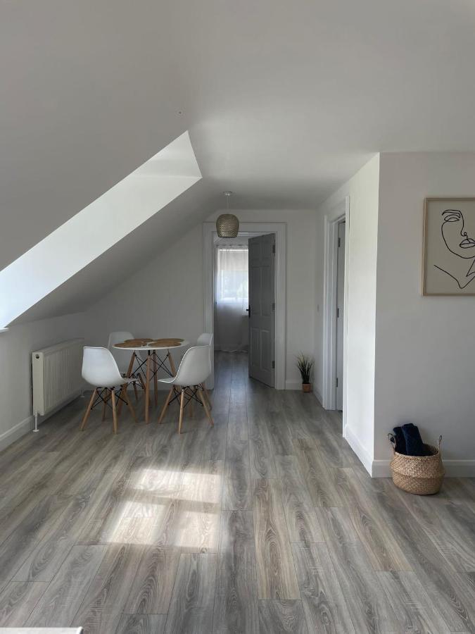 Grianan View Loft Apartment Rockstown ภายนอก รูปภาพ