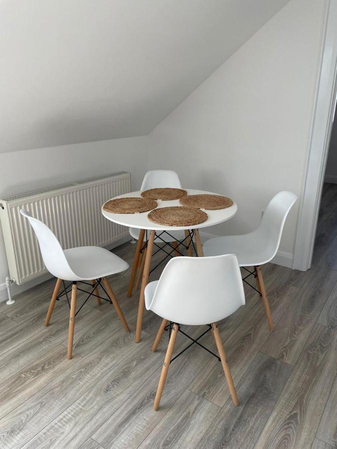 Grianan View Loft Apartment Rockstown ภายนอก รูปภาพ