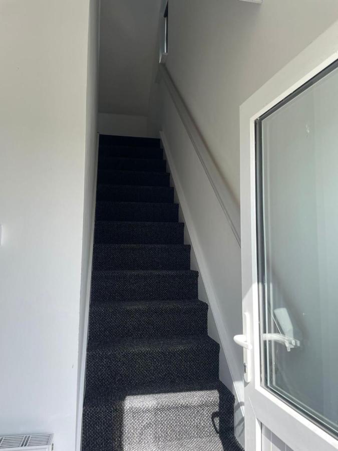 Grianan View Loft Apartment Rockstown ภายนอก รูปภาพ